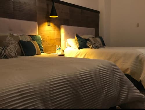 The Black Tree Hotel Boutique