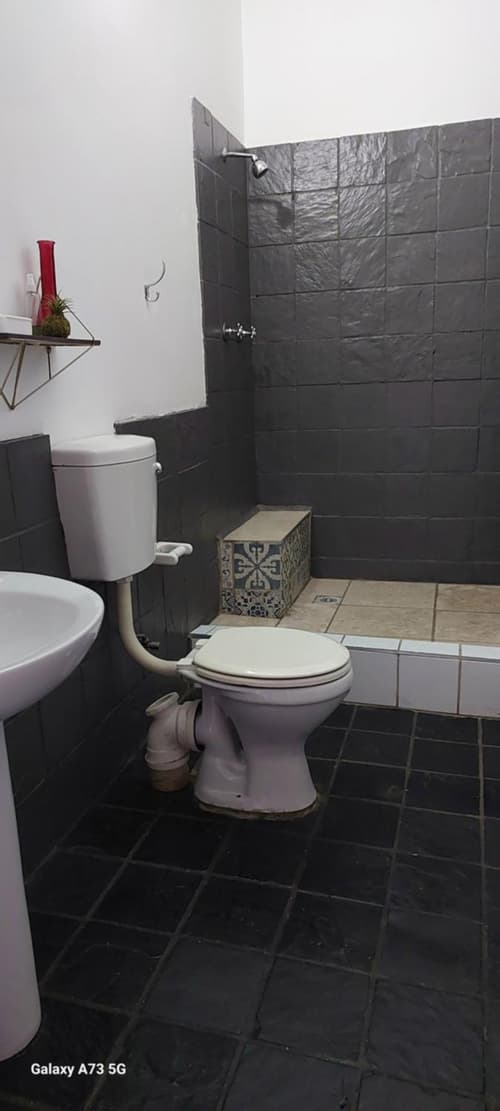 Happy Home Woodstock Apartment, 