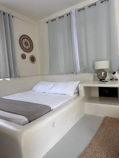Parrots Boutique Resort