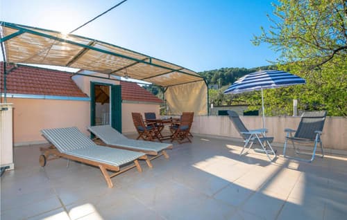Holiday Home Stari Grad 05