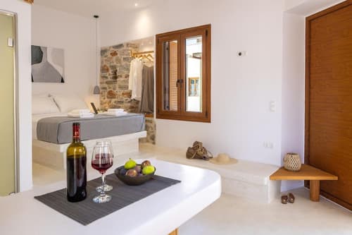 Naxos Boutique Suites Luxury Minimalism in Filoti