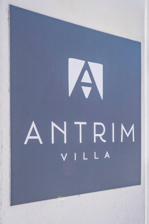 Antrim Villa by Totalstay