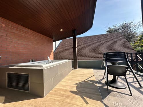 โรงแรมชาวเกาะพีพี Chaokoh Phi Phi Island