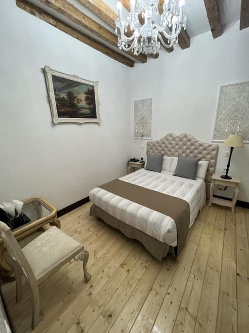 Oriente Palace Apartments