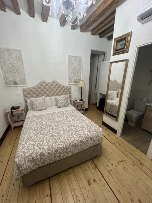 Oriente Palace Apartments