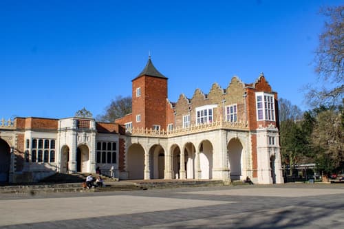 Safestay London Kensington Holland Park, 