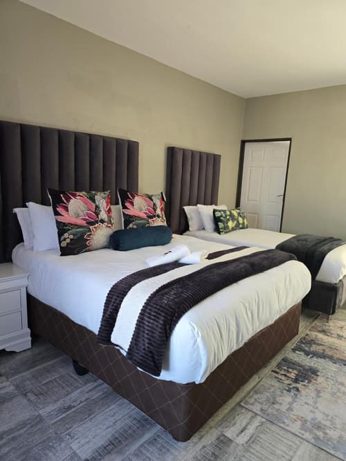 Nyamankulu Guest Lodge