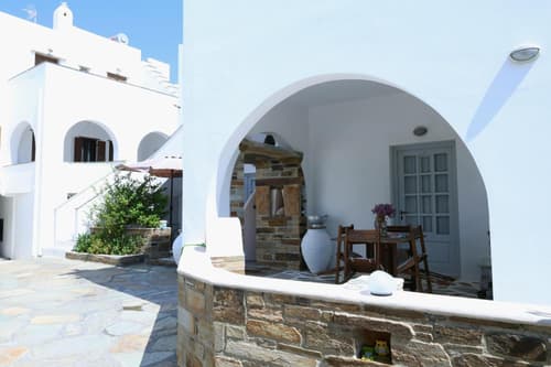 Niriides rooms