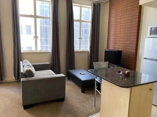 Native Suites 411
