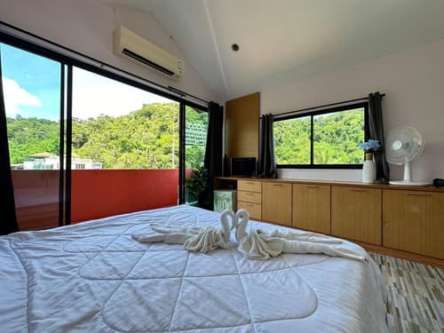 Coco Mountain View Guest House Hotel