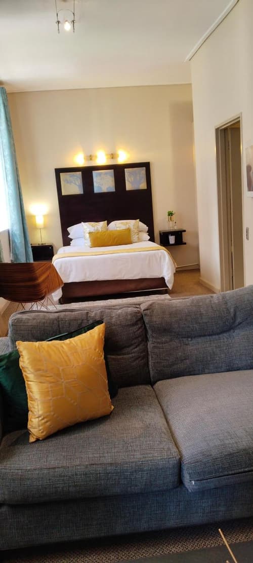 Mapungubwe Pop Champagne hotel apartments