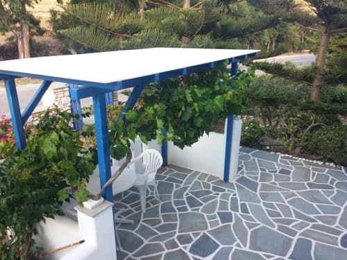 Oasis Studios Logaras