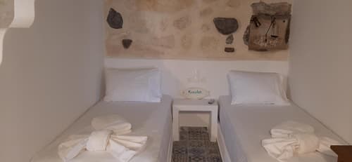 Cavo Paradise Livadaki Kimolos