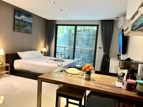 Emerald Terrace Patong