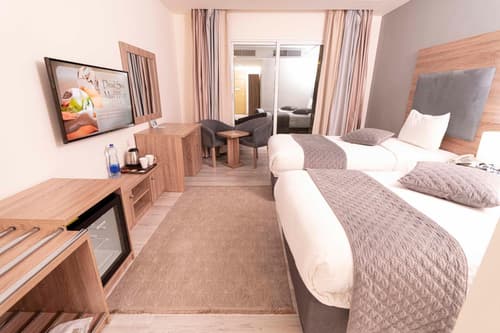 Petra Moon Hotel