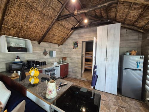 Bosveld In Die Stad Lodge