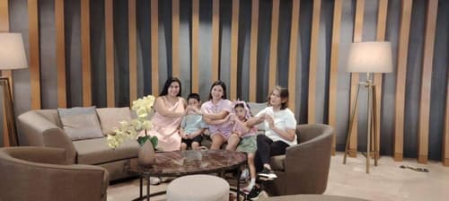 E & R Staycation Condotel near Mall of Asia, 