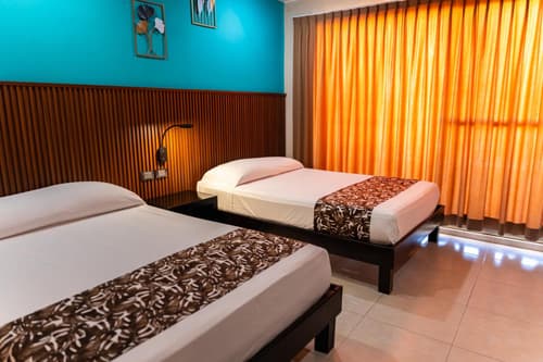 Hotel & Suites Domani