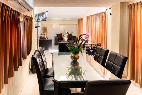 Hotel & Suites Domani