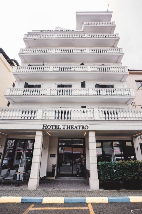 Hotel Theatro- City Center