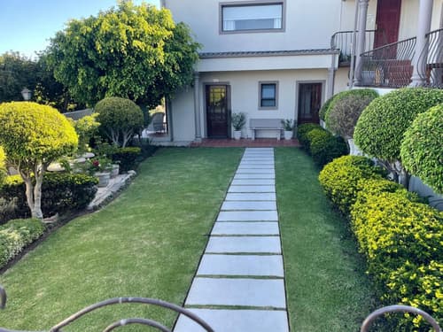 Sea Whisper Guest House
