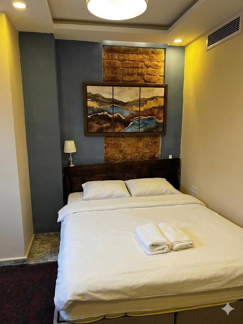 Red Tent Urban Suites