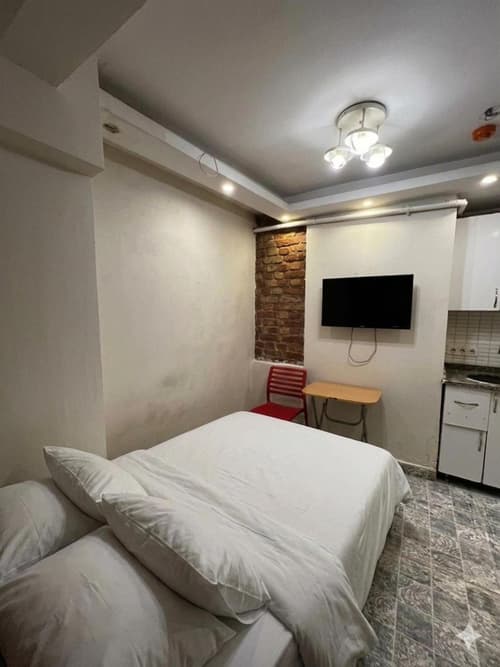 Red Tent Urban Suites