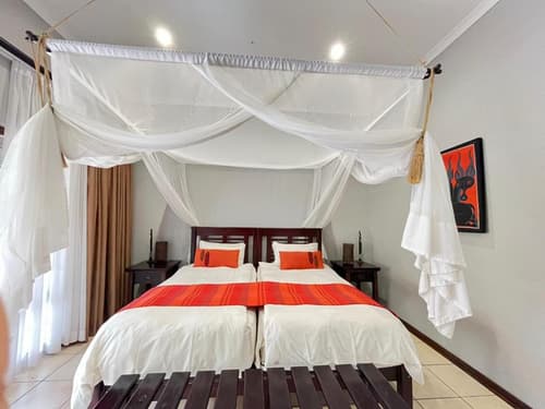 Abangane Guest Lodge