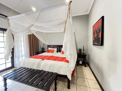 Abangane Guest Lodge