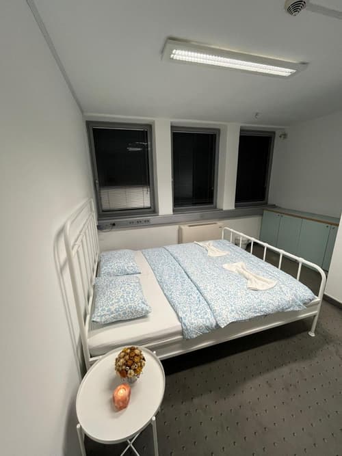 RD6 simple rooms and apartments