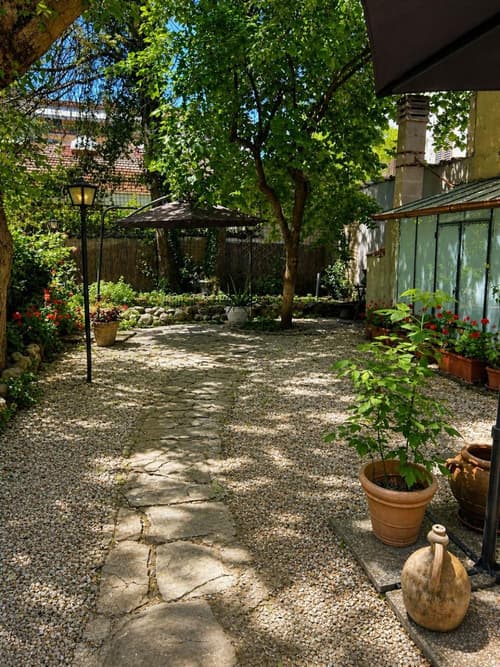 La Petite Maison