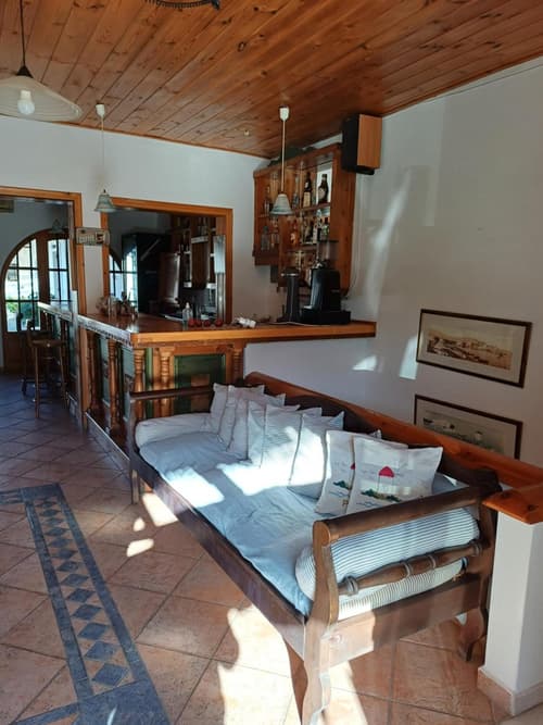 Siroco's Rooms And Studios