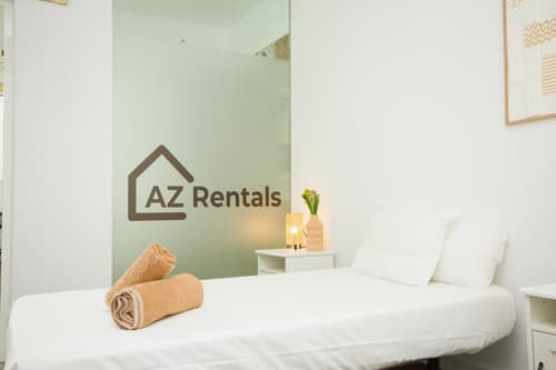 Los Alonsos - Open Mall - By AZ Rentals