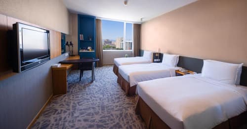 LeafIN Hotel Beijing Minzuyuan l Bird's Nest