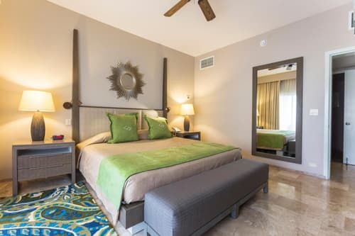 Holiday Inn Club Vacations The Royal Sands All Inclusive