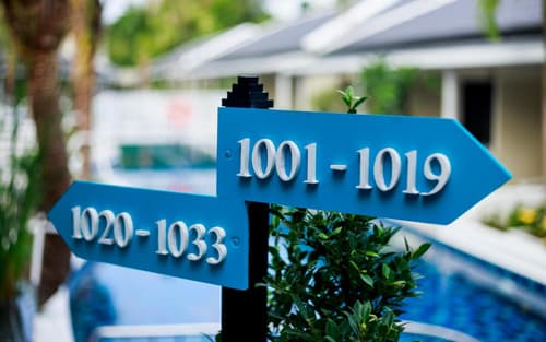 Tuana Hotels Brook Pool Access, 