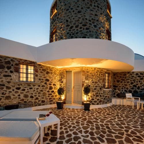 Milos Villas, 