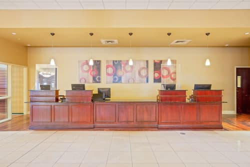 OYO Hotel St Louis Downtown City Center MO