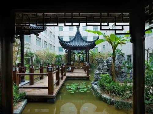 Grand Soluxe International