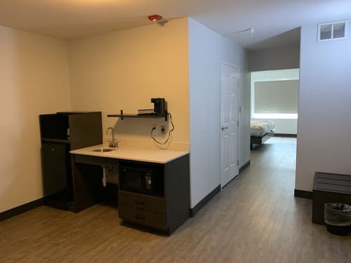 Hawthorn Extended Stay by Wyndham Hobbs, 