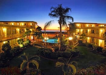 Thunderbird Beach Resort