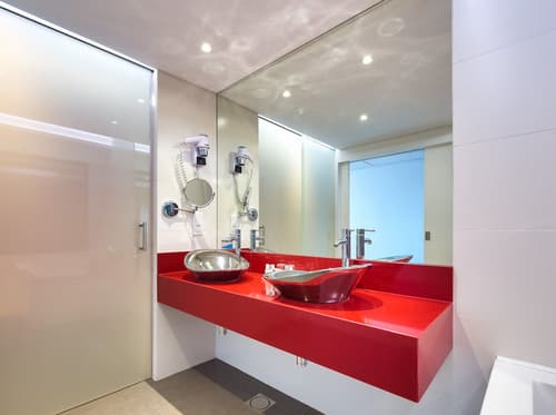 The Views Monumental, 