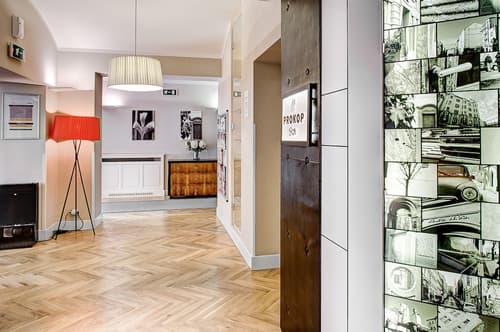 Three Crowns Hotel Prague, 