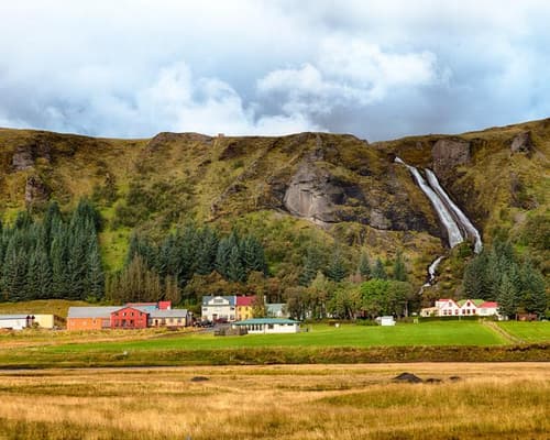 4 Day - Golden Circle, South Coast, and Landmannalaugar Hot Spring Tour