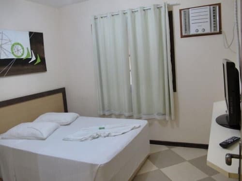 Pousada Lonier Praia Inn