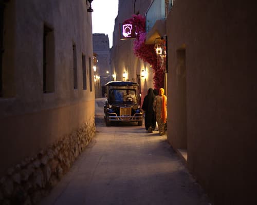  Journey to the Heart of History: A Timeless Escape to Nizwa