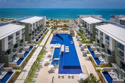 Lun 01 Mar 27 - BUE / CUN + Hoteles en Costa Mujeres