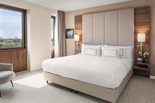 5 Days. DUSSELDORF - Meliá Düsseldorf  4*(BO)