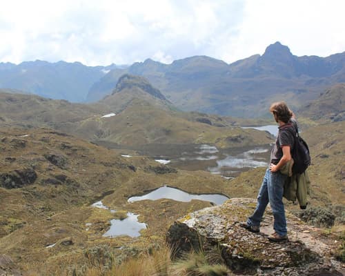Parque Nacional el Cajas, dia completo.