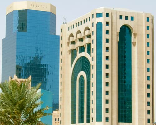 From the desert to the beach: Qatar y Phuket (2026)